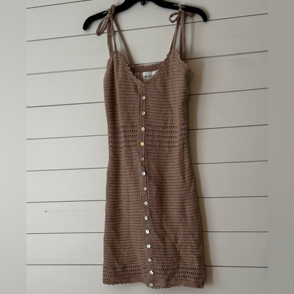 NWT Olive + Oak Tan Knit Dress